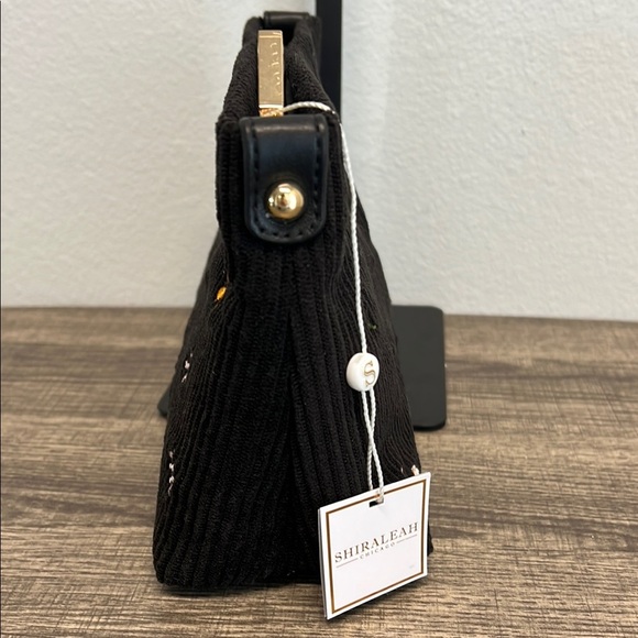 ✨Shiraleah Black Corduroy Cosmetic Bag with Floral Embroidery 🌼 - Picture 2 of 7